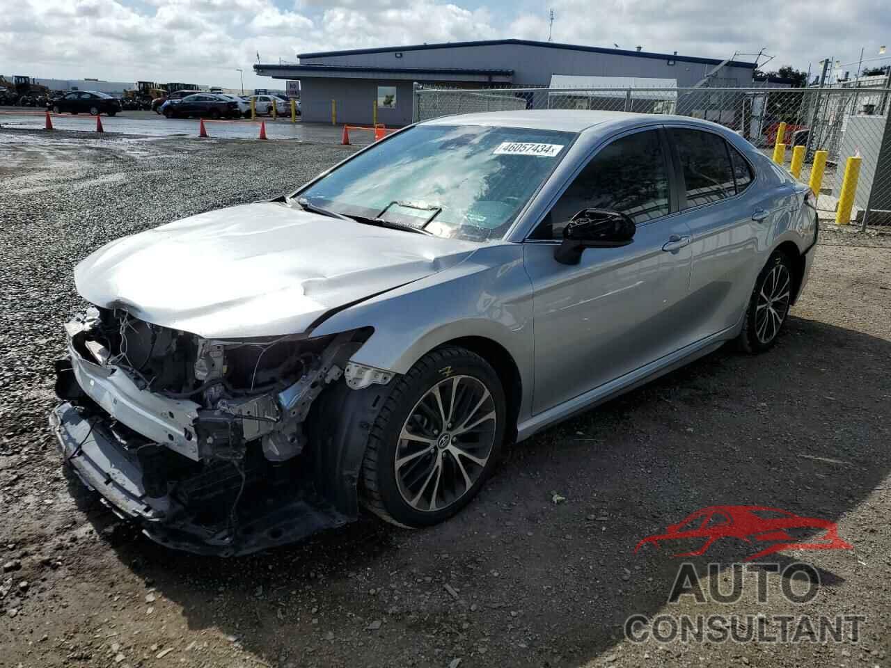 TOYOTA CAMRY 2019 - 4T1B11HK2KU217865