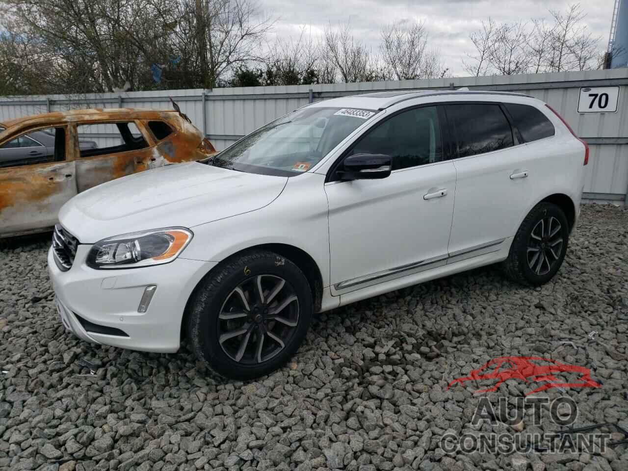 VOLVO XC60 2017 - YV449MRR2H2213402