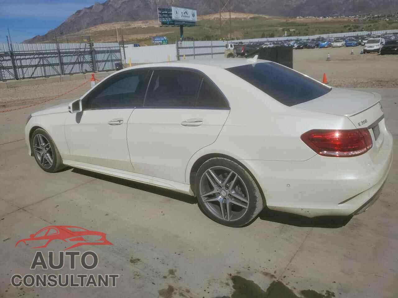 MERCEDES-BENZ E-CLASS 2015 - WDDHF5KB9FB124221