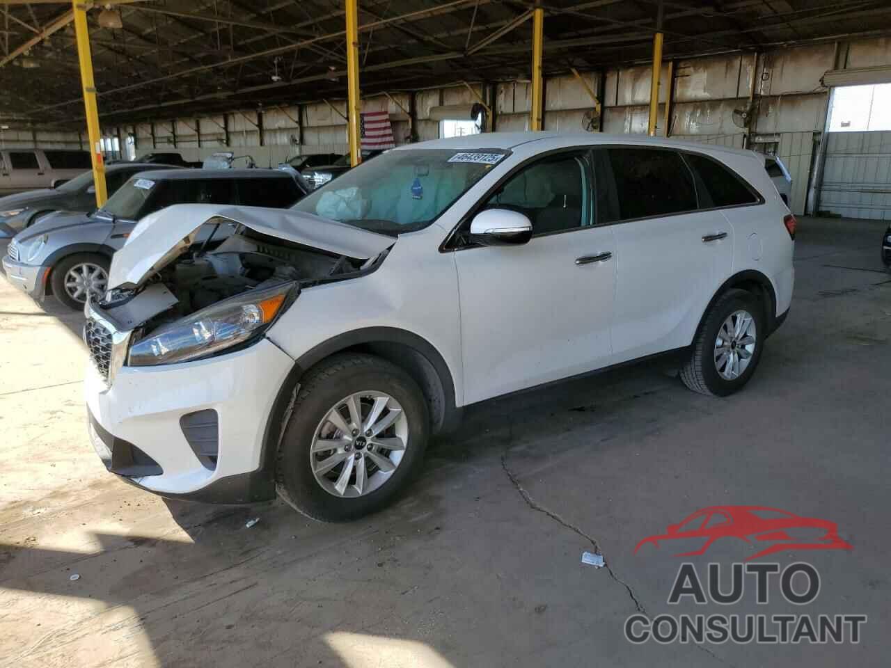 KIA SORENTO 2019 - 5XYPG4A32KG611297