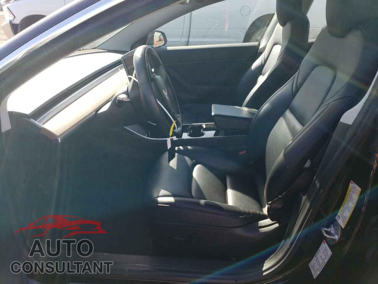 TESLA MODEL 3 2018 - 5YJ3E1EA7JF060320