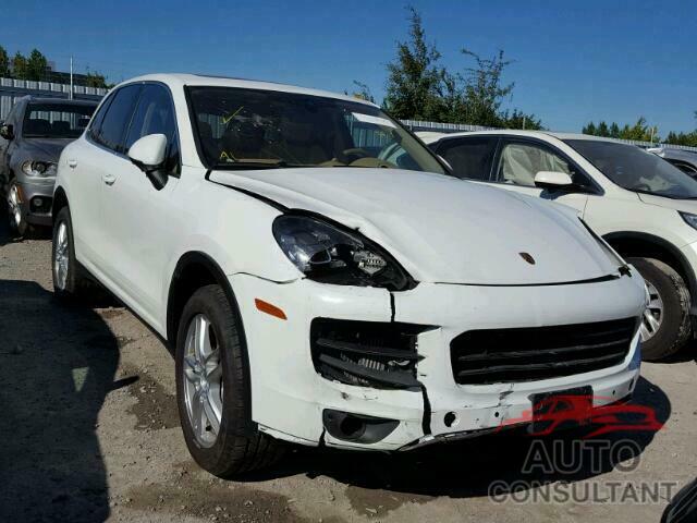 PORSCHE CAYENNE S 2017 - WP1AB2A20HLA52084