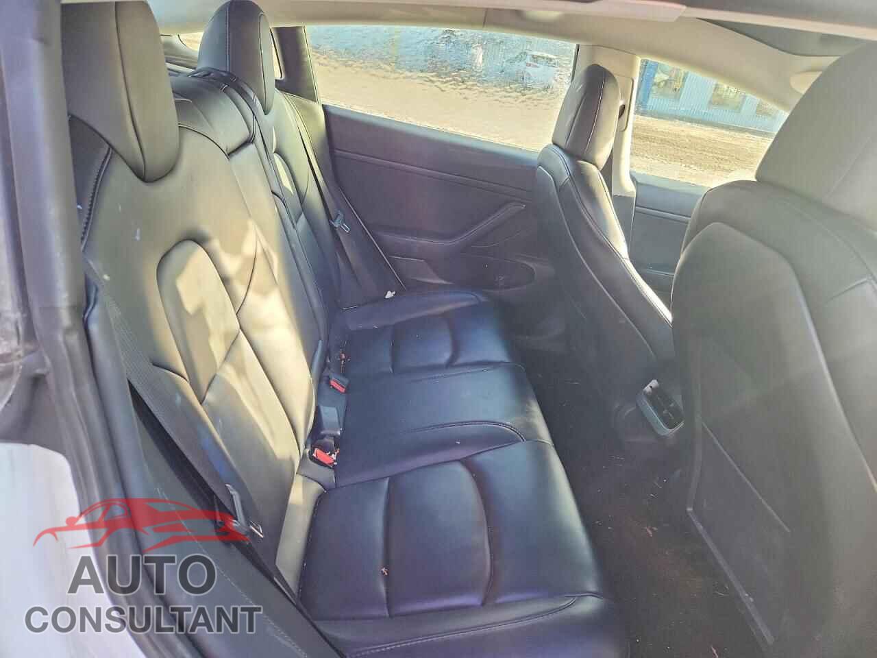 TESLA MODEL 3 2021 - 5YJ3E1EA6MF920440
