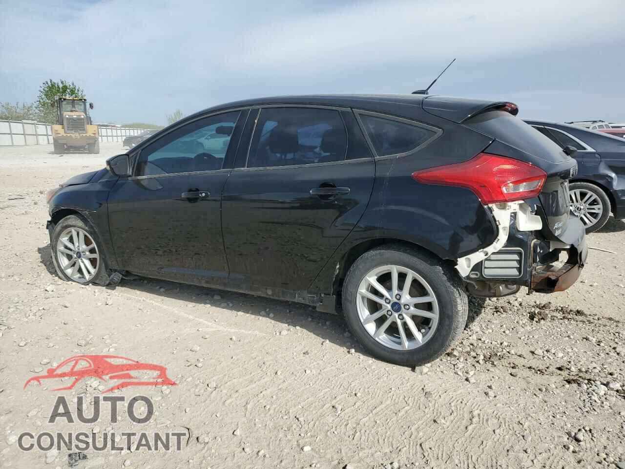 FORD FOCUS 2017 - 1FADP3K29HL277260