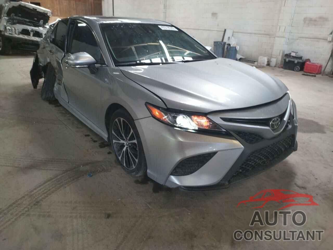 TOYOTA CAMRY 2019 - 4T1B11HK9KU780850