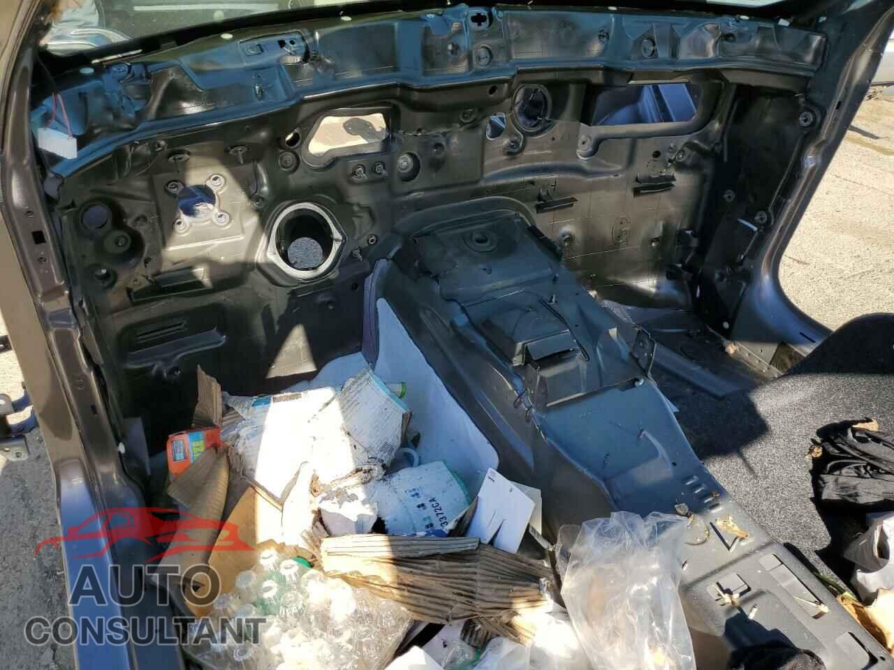 DODGE CHARGER 2018 - 2C3CDXL96JH209135