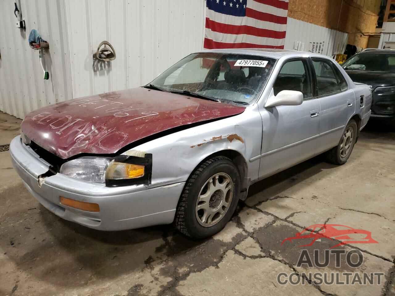 TOYOTA CAMRY 2015 - JT2GK13E0S0090395