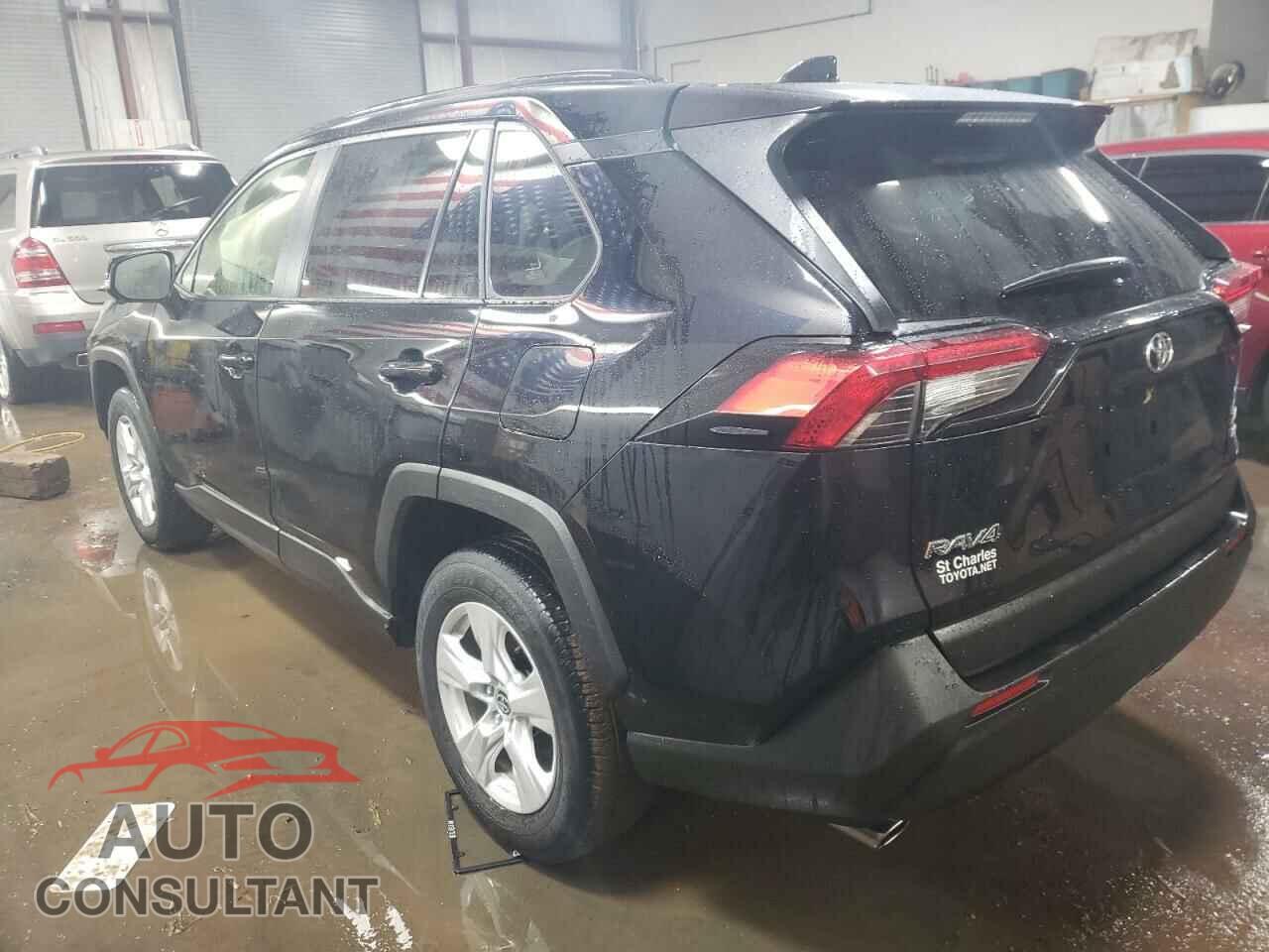TOYOTA RAV4 2021 - JTMP1RFV7MD073996