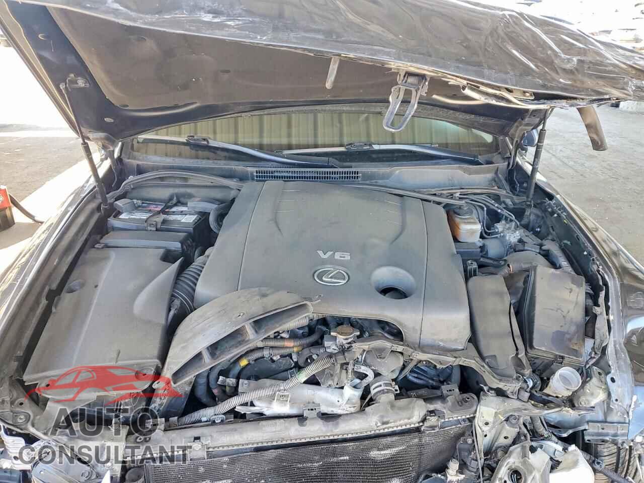 LEXUS IS 2011 - JTHBF5C21B5131220