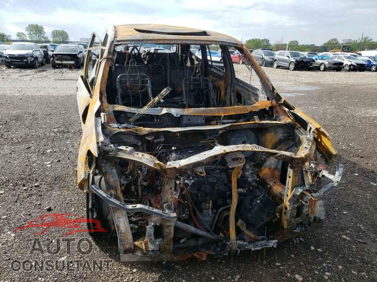 HONDA PILOT 2018 - 5FNYF6H53JB008911