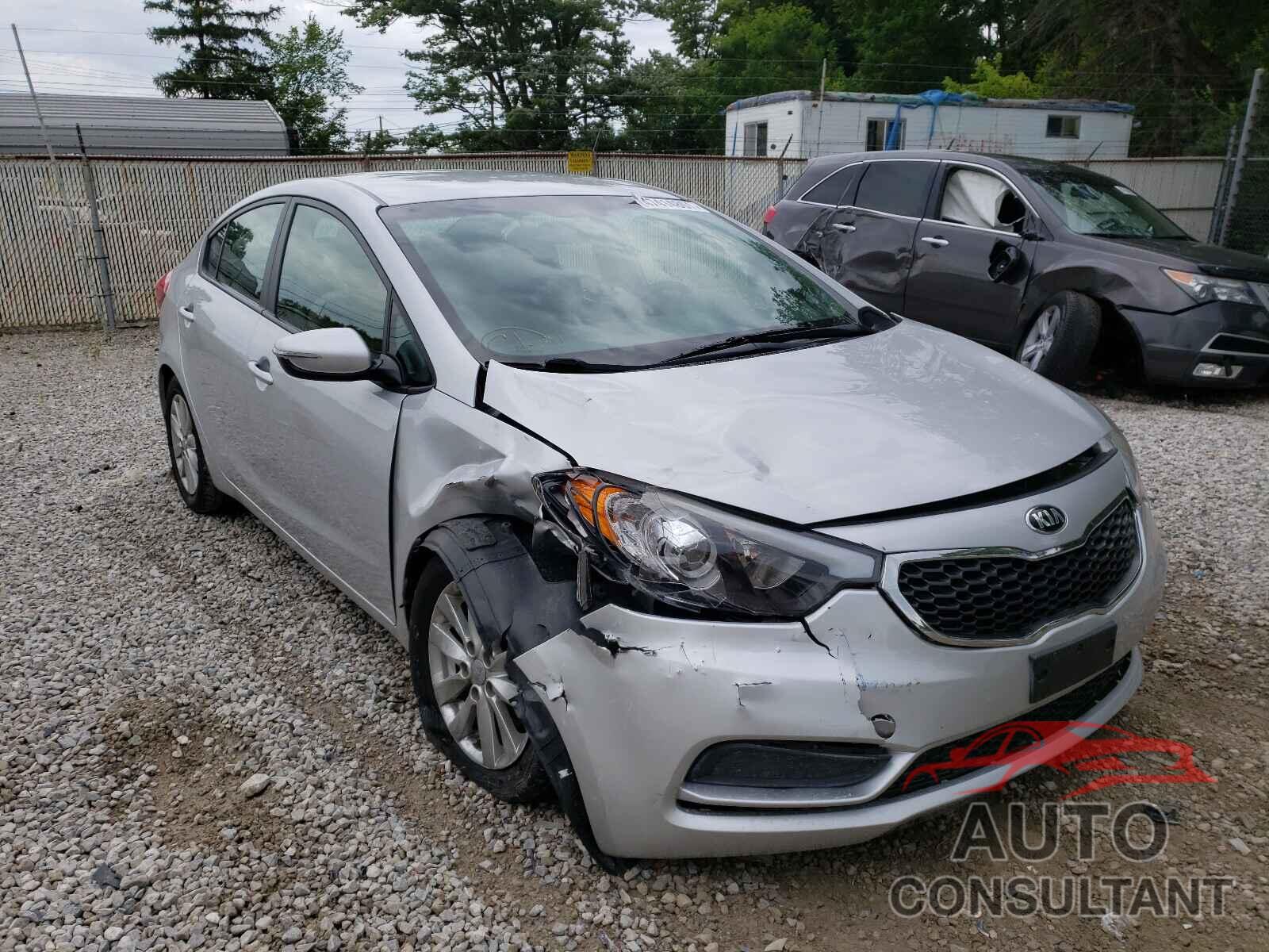 KIA FORTE 2016 - KNAFX4A60G5471060