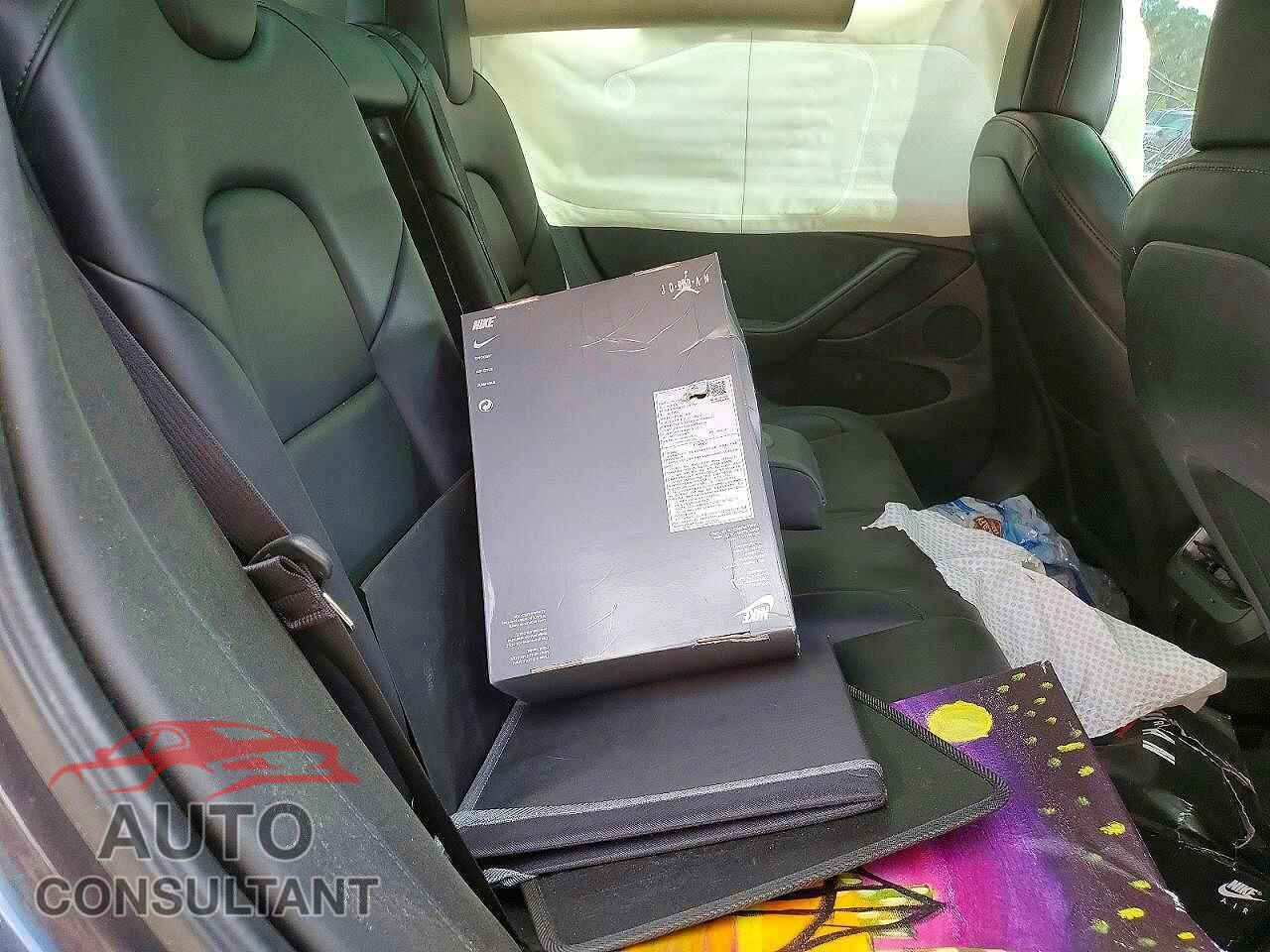 TESLA MODEL 3 2022 - 5YJ3E1EB0NF200707
