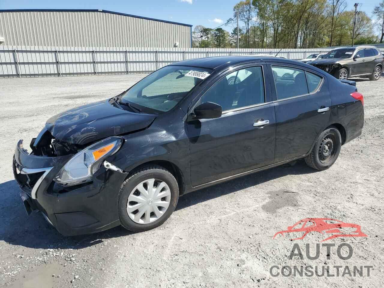 NISSAN VERSA 2017 - 3N1CN7AP8HL815650