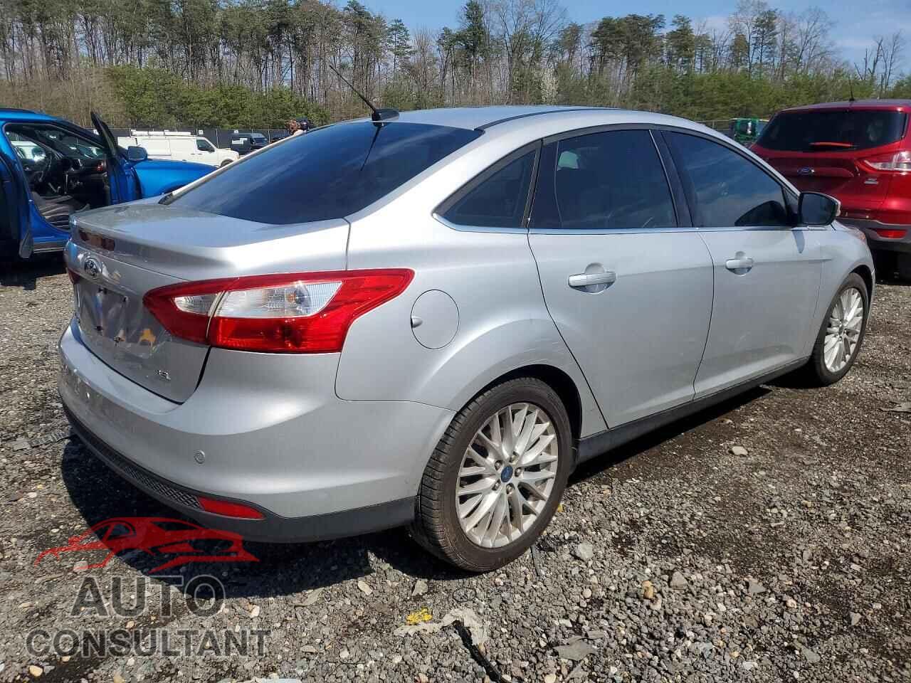 FORD FOCUS 2012 - 1FAHP3H20CL473573