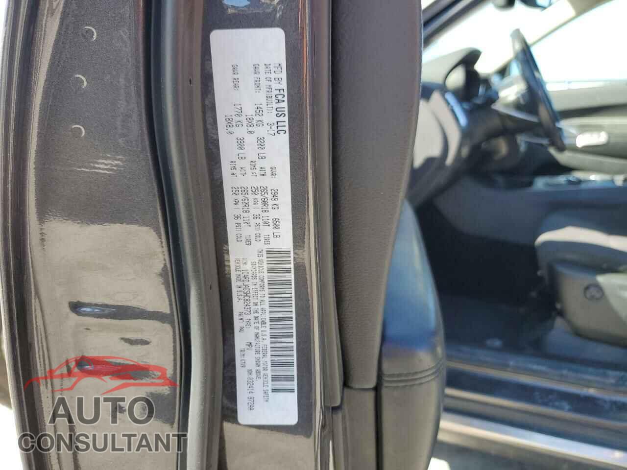DODGE DURANGO 2017 - 1C4RDJAG5HC824373
