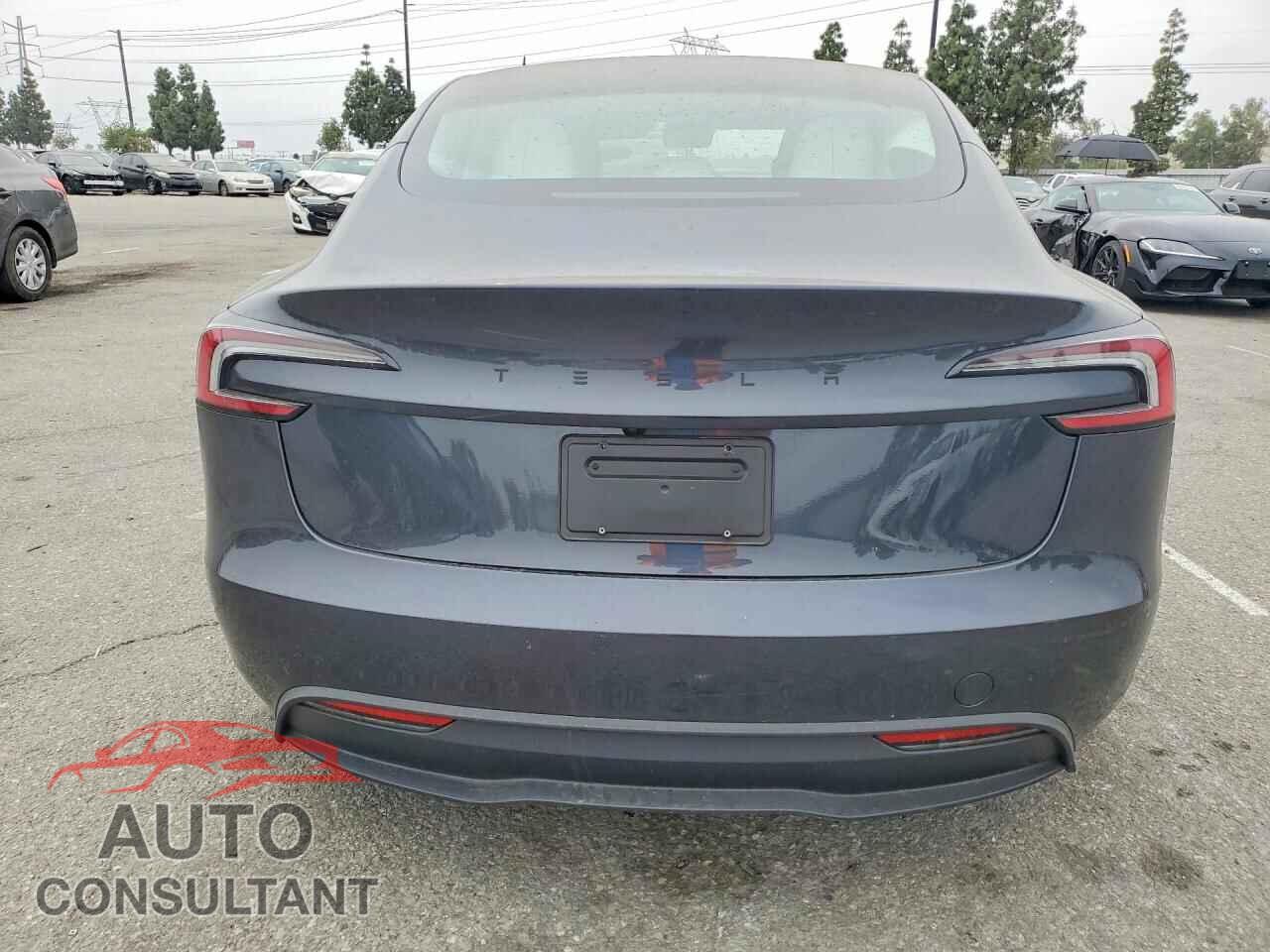 TESLA MODEL 3 2026 - 5YJ3E1EAXTF125499