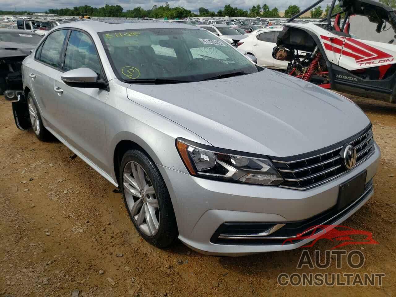 VOLKSWAGEN PASSAT 2019 - 1VWLA7A31KC007226