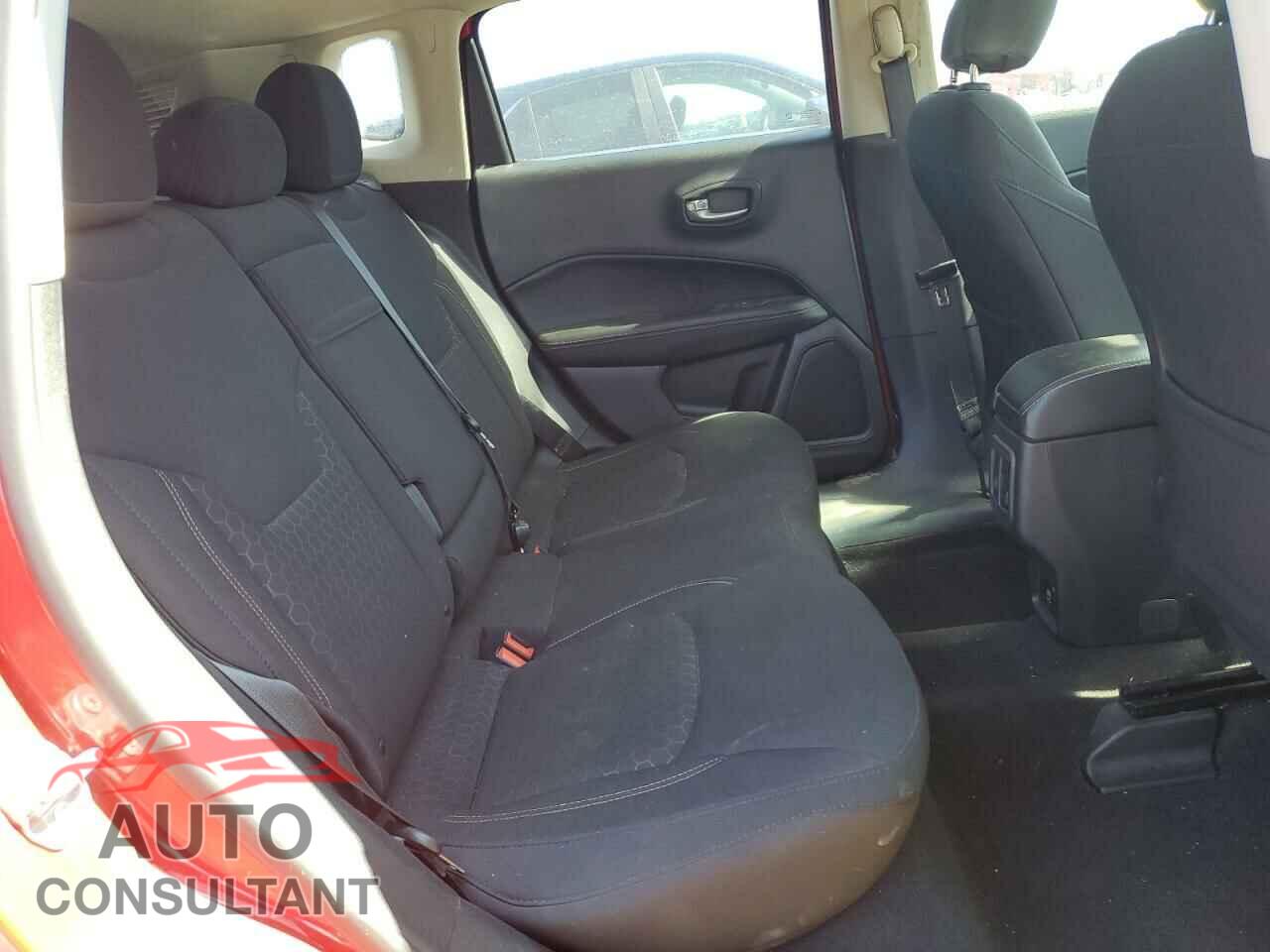 JEEP COMPASS 2017 - 3C4NJDAB8HT578937