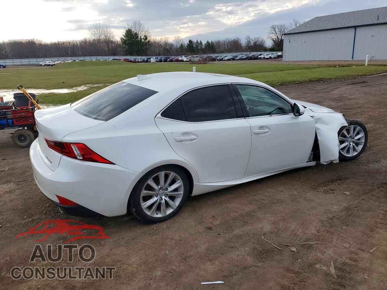 LEXUS IS 2014 - JTHCF1D22E5012561