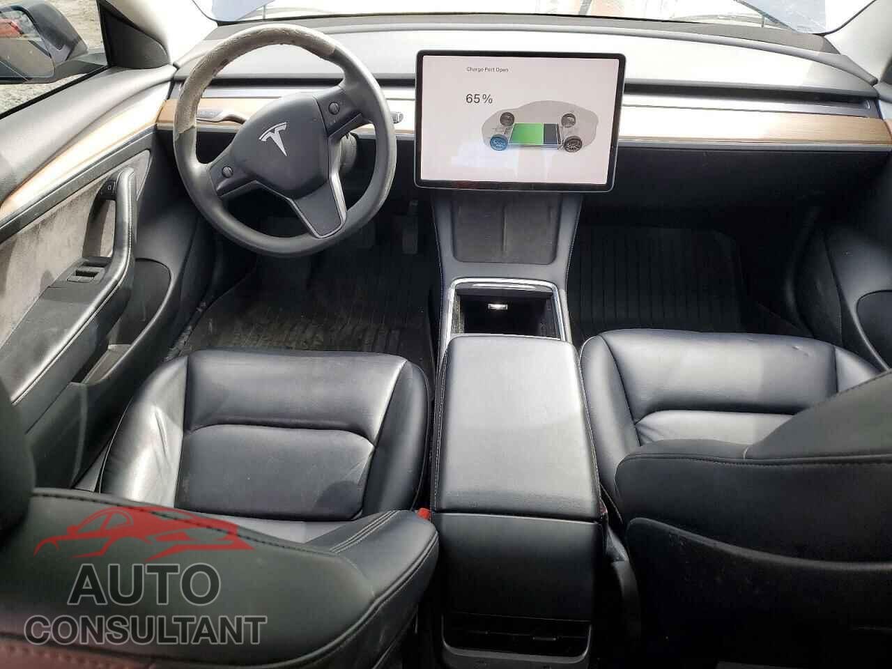 TESLA MODEL 3 2021 - 5YJ3E1EB0MF048958