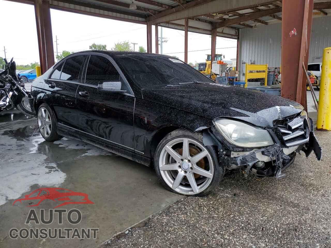 MERCEDES-BENZ C-CLASS 2014 - WDDGF4HB7EA957372
