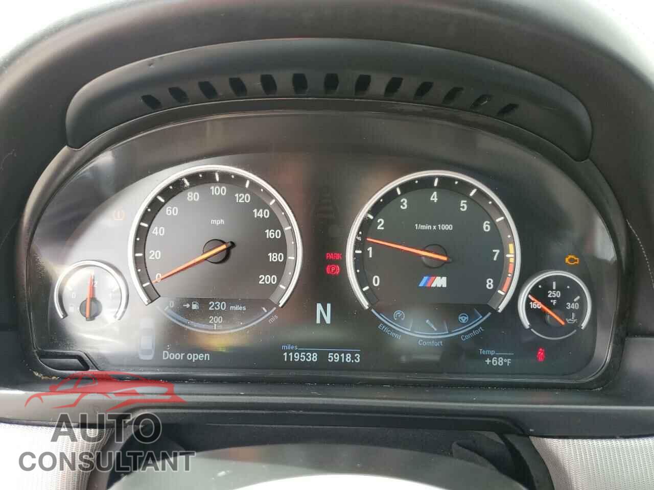 BMW M5 2013 - WBSFV9C53DD096706