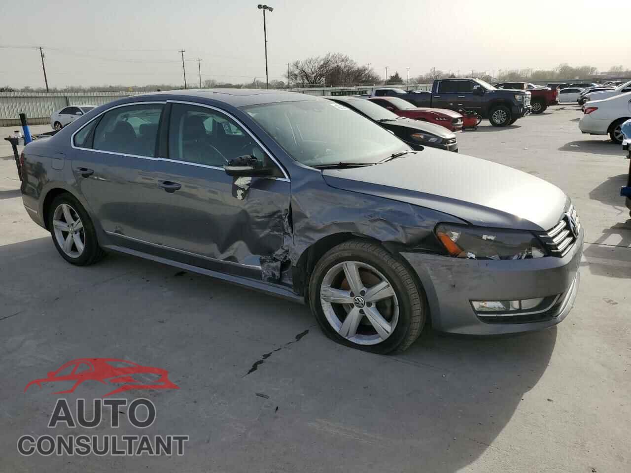 VOLKSWAGEN PASSAT 2014 - 1VWCT7A36EC005793
