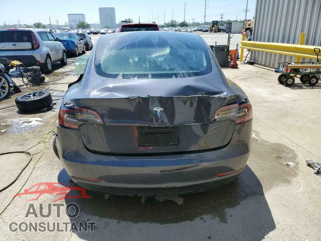 TESLA MODEL 3 2023 - 5YJ3E1EA1PF588332