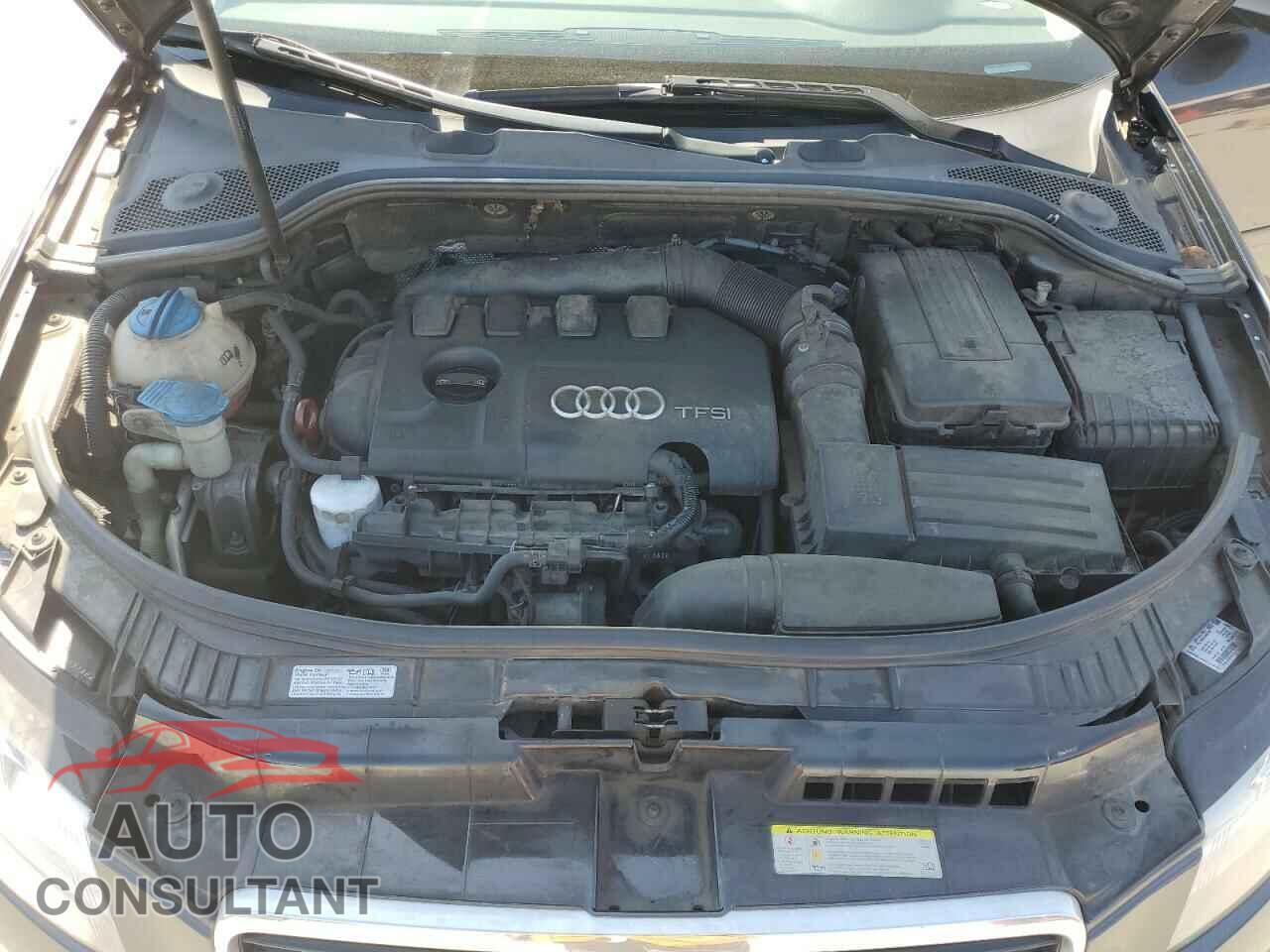 AUDI A3 2012 - WAUBEAFM4CA157617