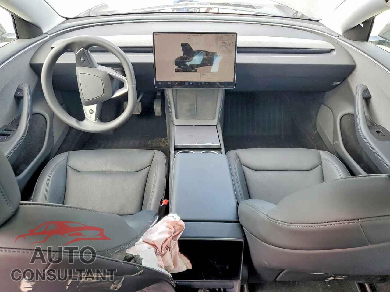 TESLA MODEL 3 2025 - 5YJ3E1EA3SF993861