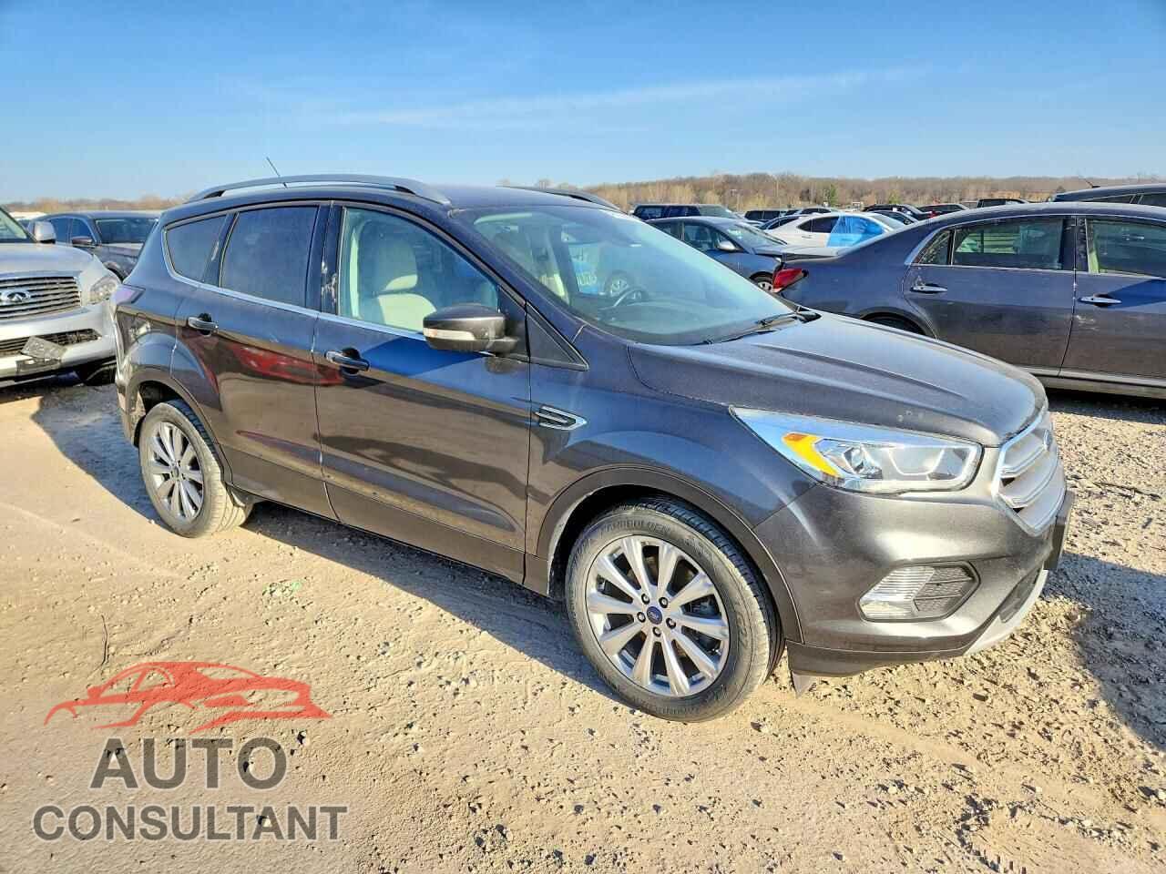 FORD ESCAPE 2017 - 1FMCU9JD6HUB48211