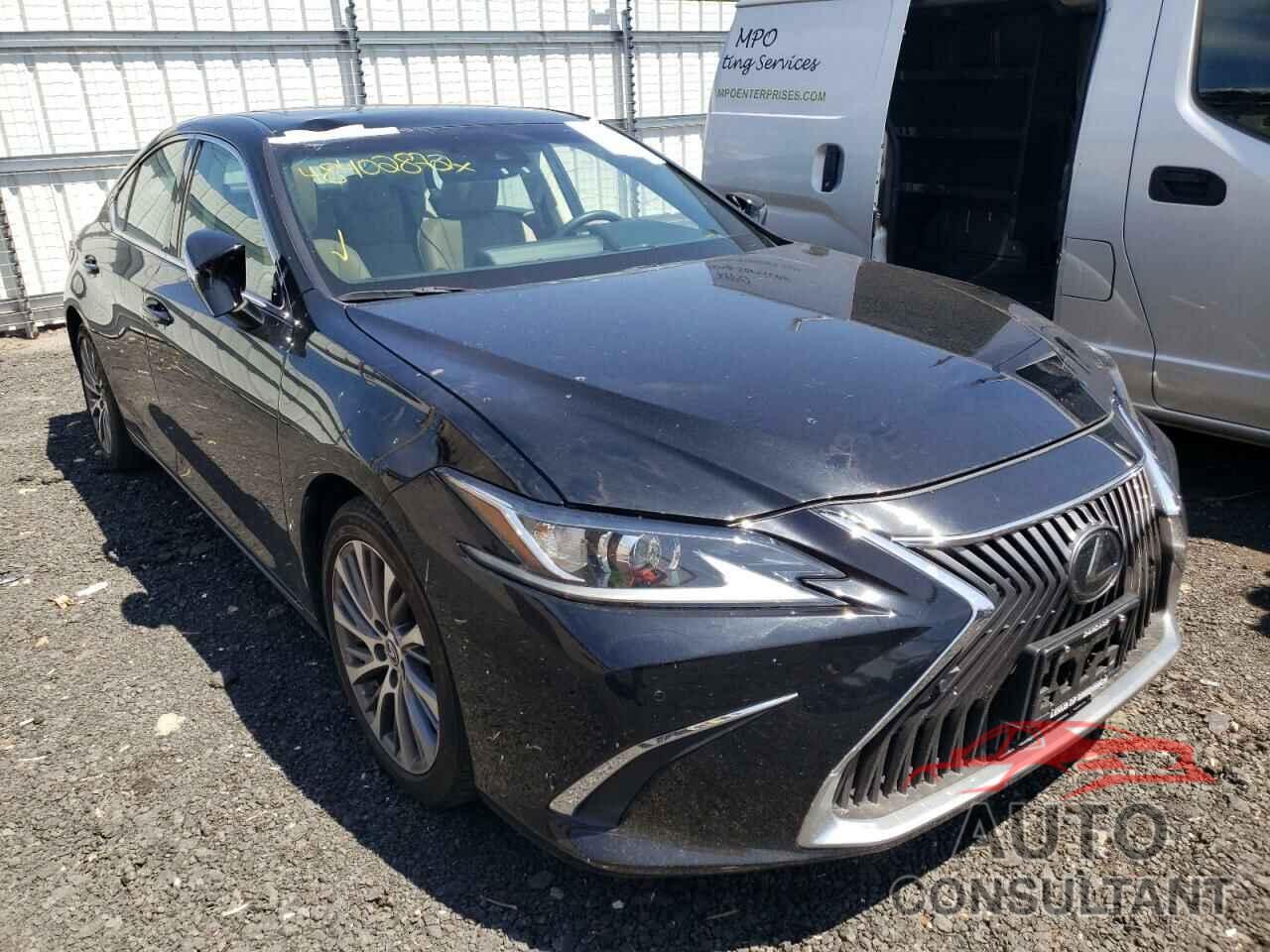 LEXUS ES350 2019 - 58ABZ1B17KU005366