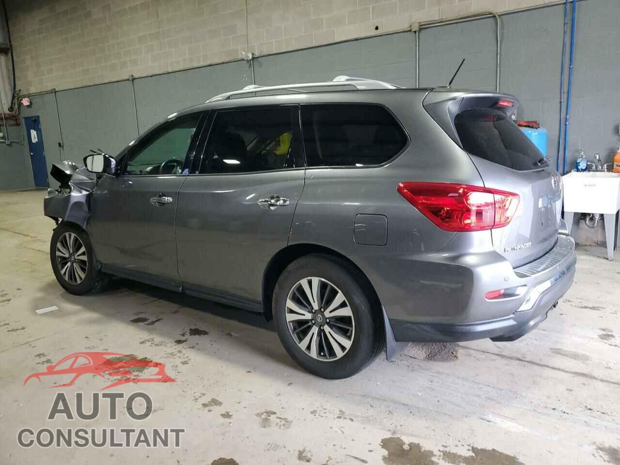 NISSAN PATHFINDER 2017 - 5N1DR2MM3HC652441