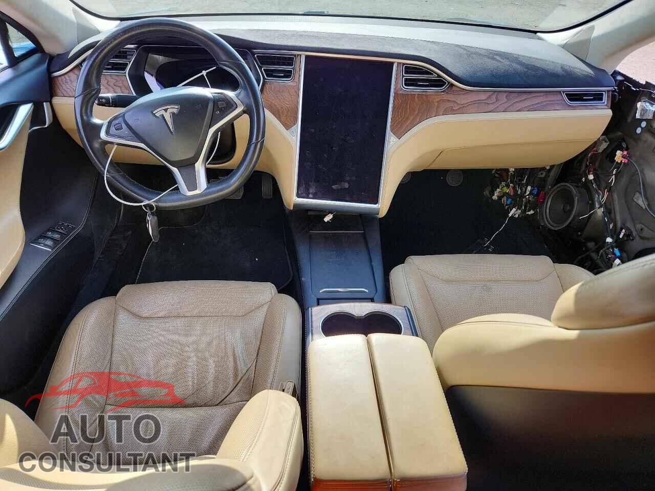 TESLA MODEL S 2017 - 5YJSA1E23HF178648