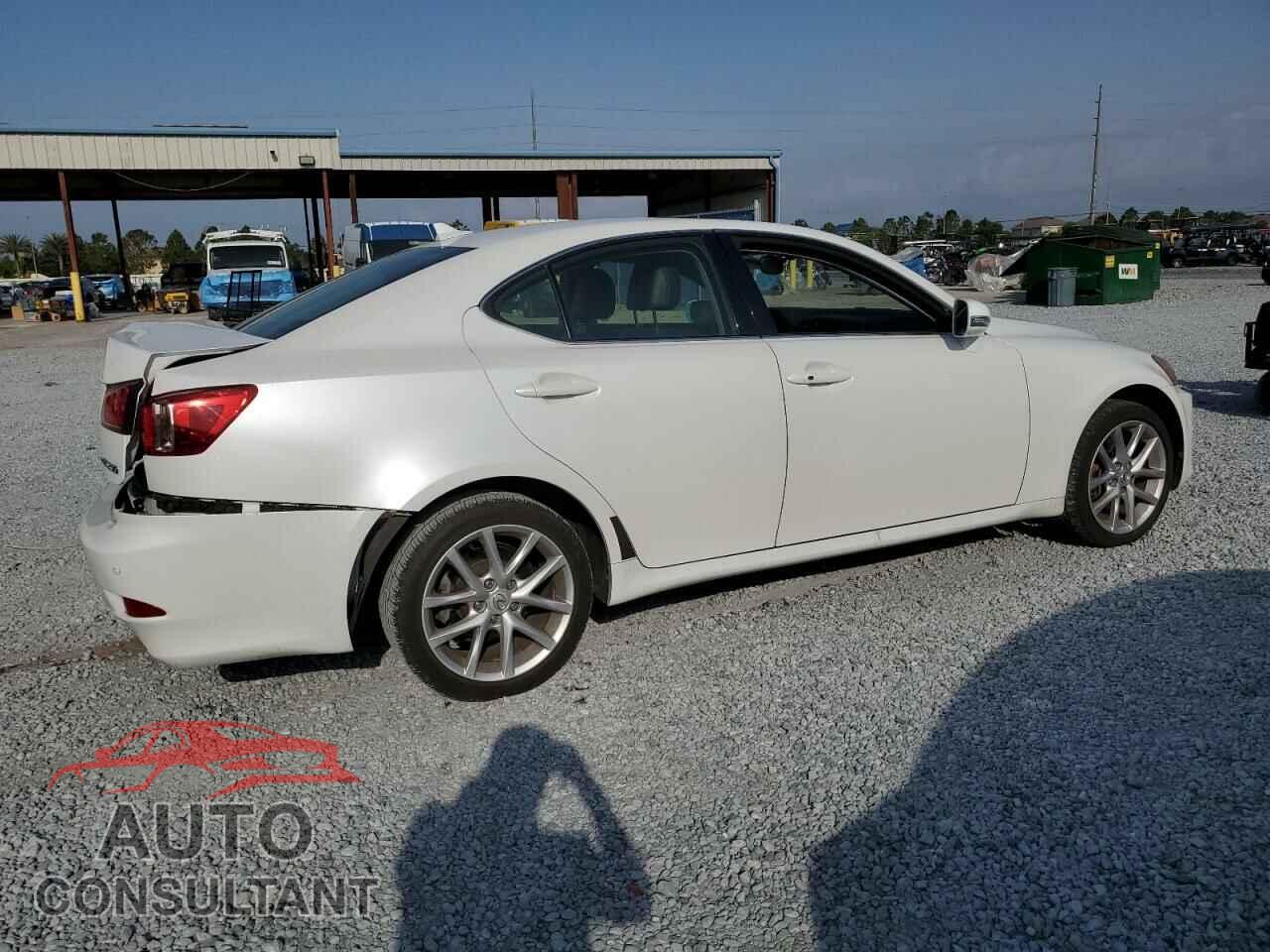 LEXUS IS 2013 - JTHCF5C29D5063028