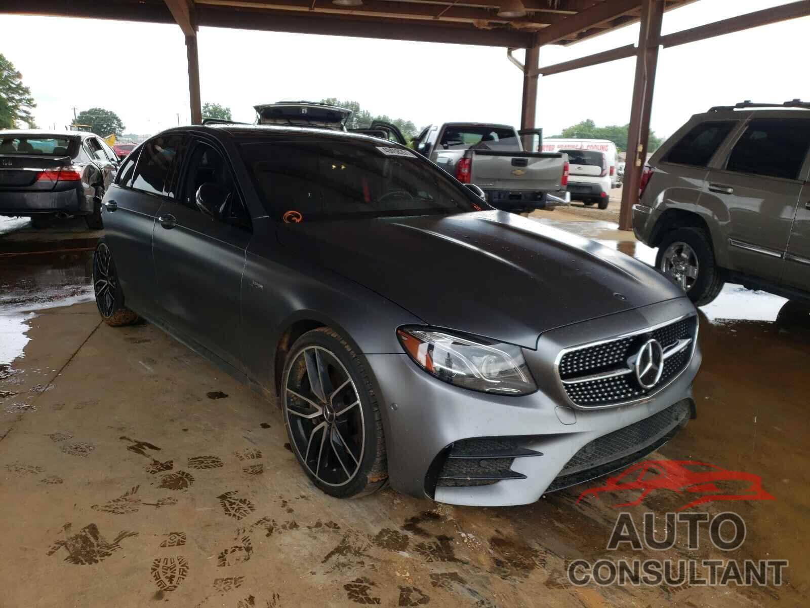 MERCEDES-BENZ E-CLASS 2019 - WDDZF6BB7KA621357
