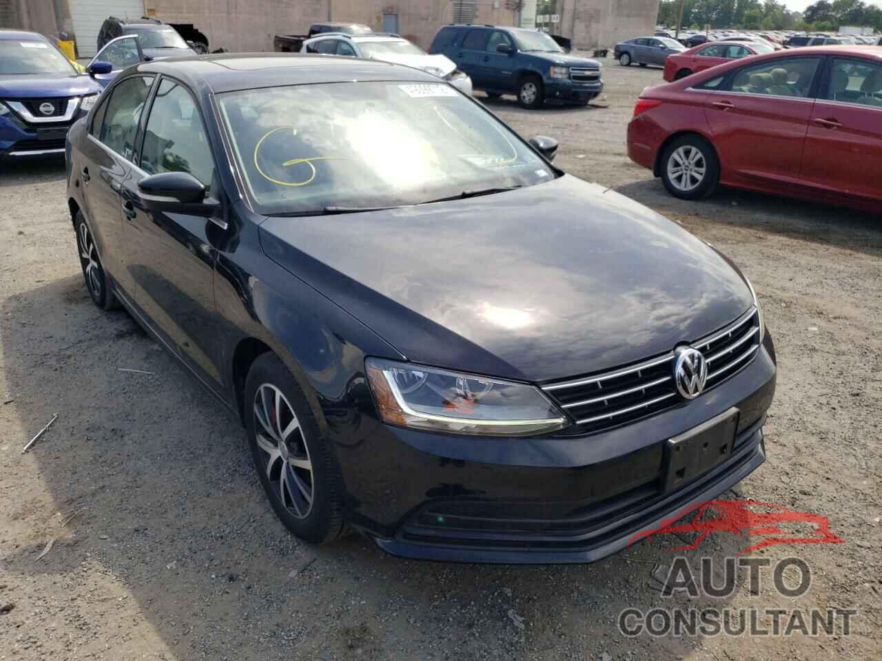 VOLKSWAGEN JETTA 2018 - 3VWDB7AJ8JM240646