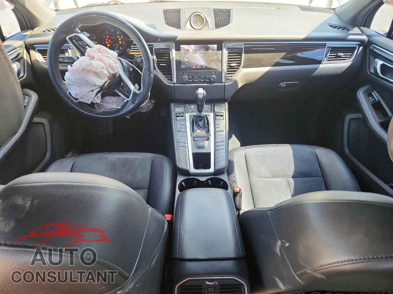 PORSCHE MACAN 2018 - WP1AA2A56JLB03476