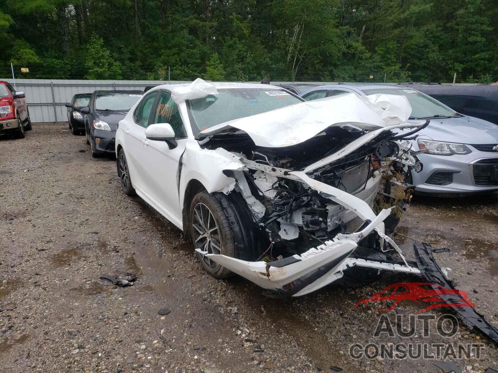 TOYOTA CAMRY 2021 - 4T1G11BK9MU027563