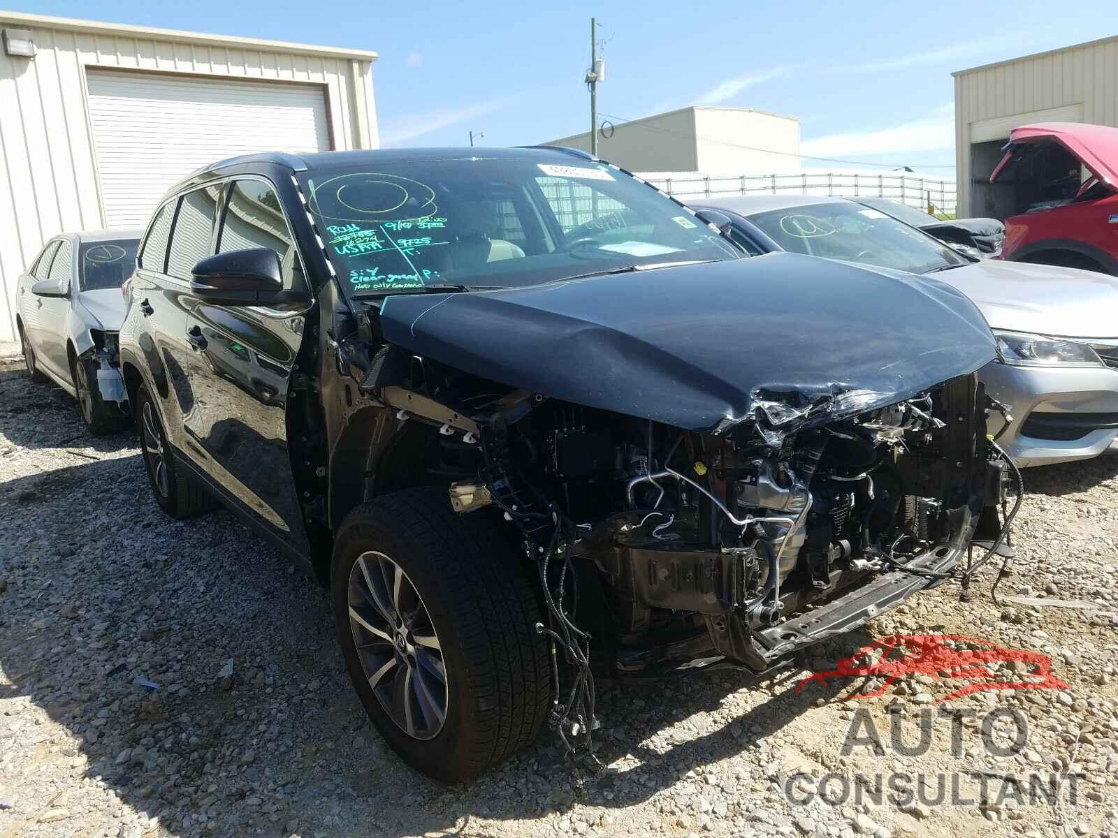 TOYOTA HIGHLANDER 2019 - 5TDKZRFH4KS568719