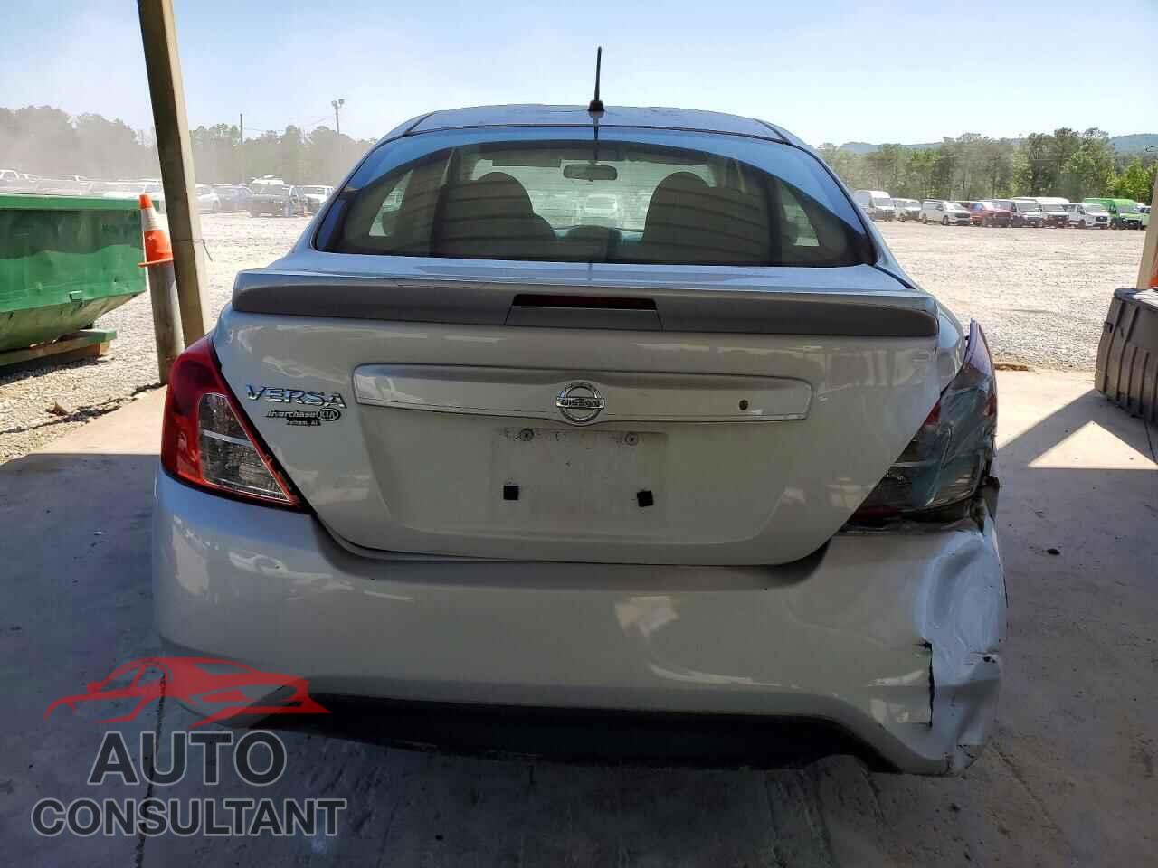 NISSAN VERSA 2017 - 3N1CN7AP3HL856414