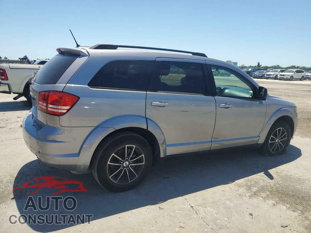 DODGE JOURNEY 2018 - 3C4PDCAB2JT294428