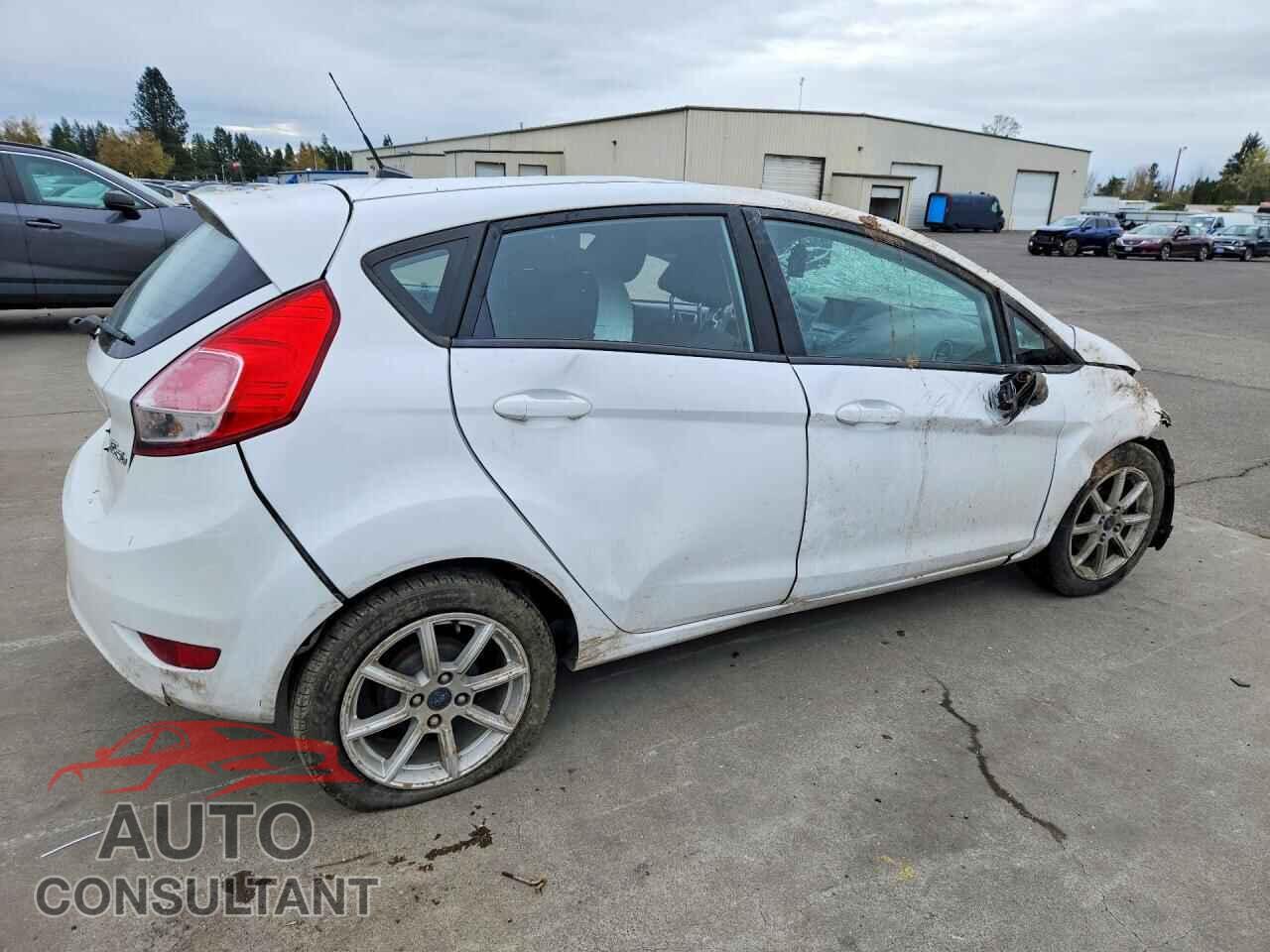 FORD FIESTA 2014 - 3FADP4EJ9EM220849