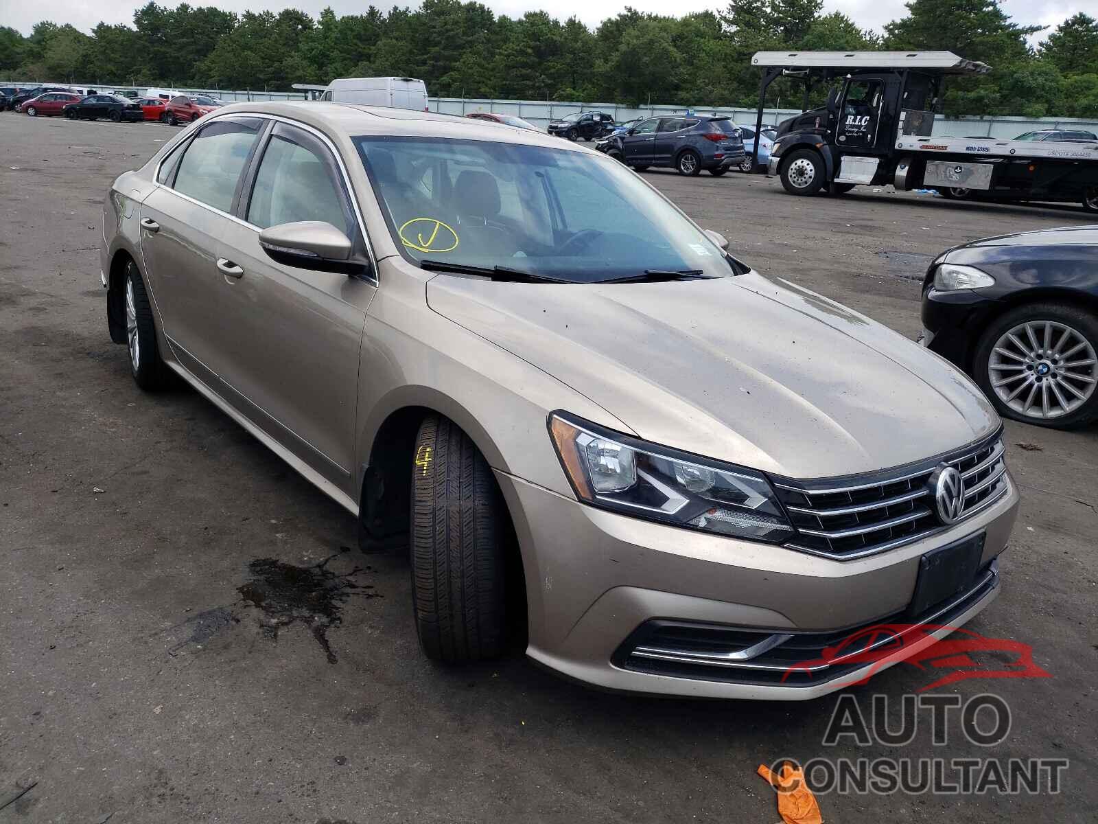 VOLKSWAGEN PASSAT 2016 - 1VWBT7A37GC019037