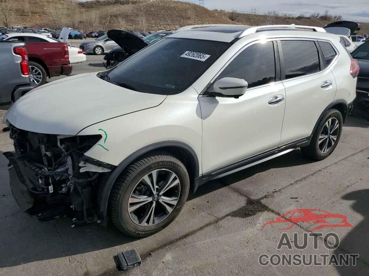 NISSAN ROGUE 2018 - JN8AT2MVXJW318272