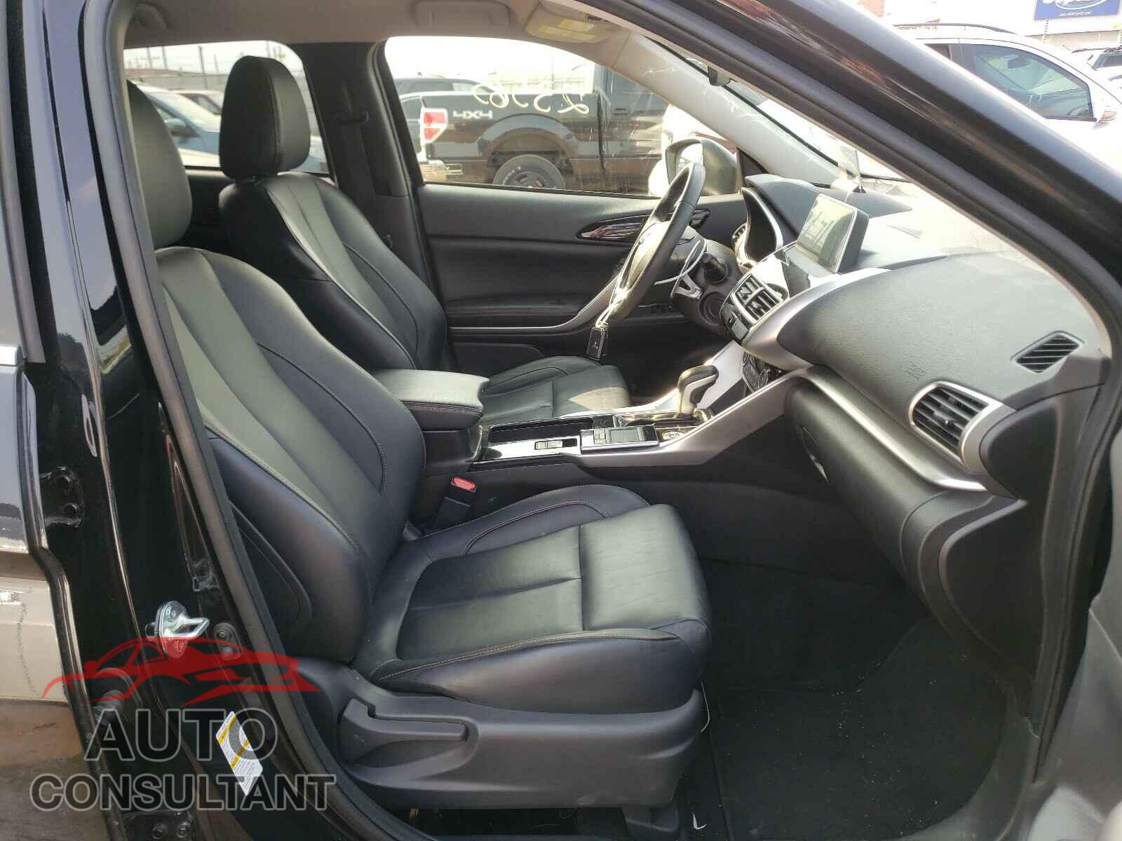MITSUBISHI ECLIPSE 2019 - JA4AT5AA2KZ021506