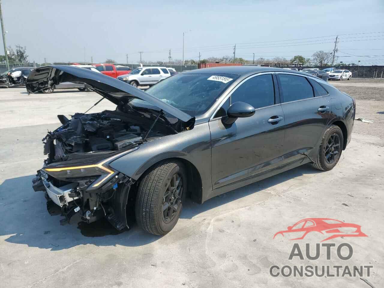 KIA K5 2025 - KNAG24J70S5293185