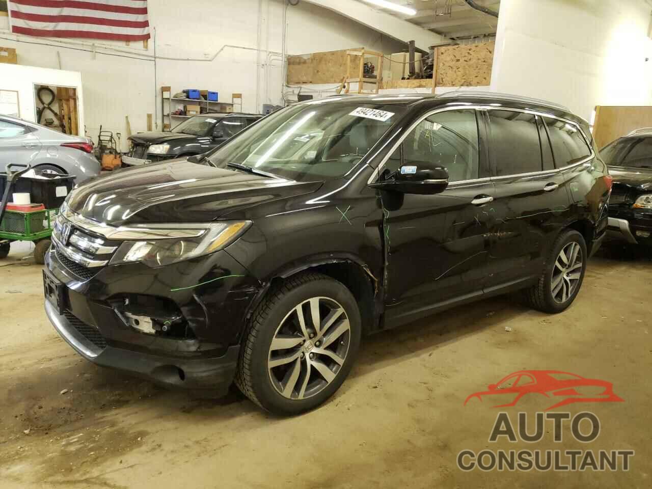 HONDA PILOT 2017 - 5FNYF6H92HB096587