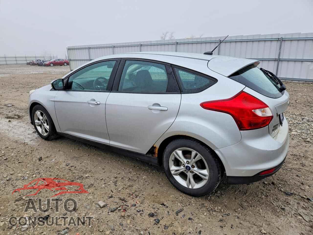 FORD FOCUS 2014 - 1FADP3K2XEL369960