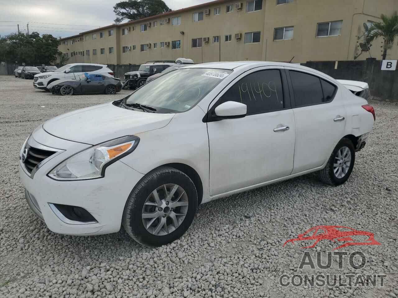 NISSAN VERSA 2018 - 3N1CN7AP5JL863032